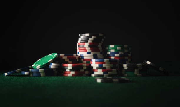 menang123 terbaik mobile app interface showing football markets and live-dealer tables